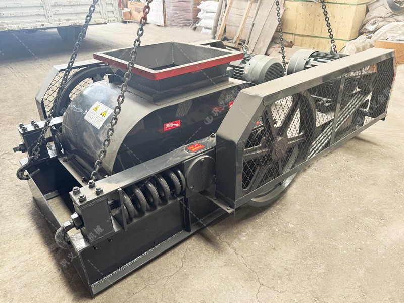 石英破碎機(jī)-石英石破碎生產(chǎn)線-石英粉碎機(jī)成套設(shè)備價格